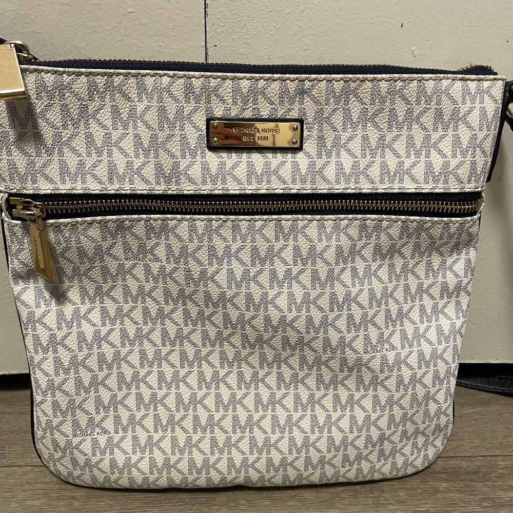 COPY - Michael Kors Crossbody bag